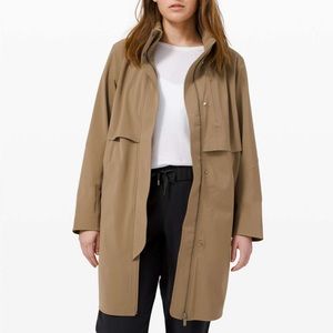 Lululemon City Stroll Coat in tan NWOT